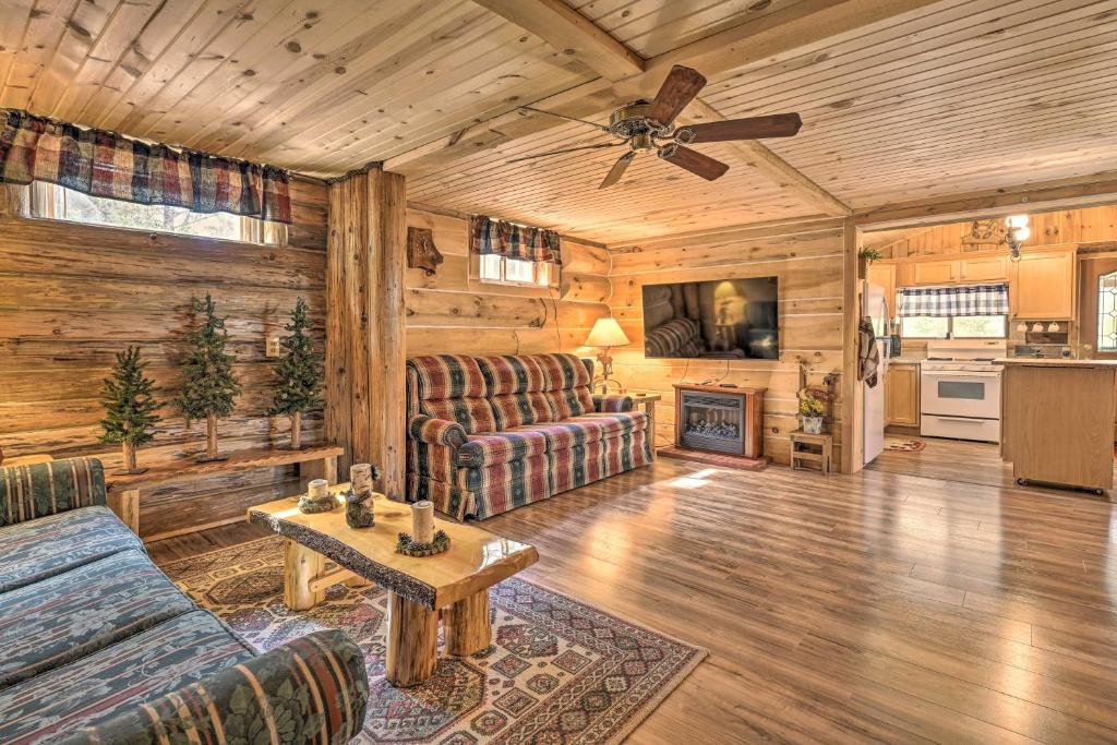 Arkdale Studio Cabin with On-Site ATV Trails!